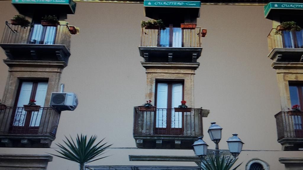 Gualtiero Camere & Suite Caltagirone Exteriér fotografie